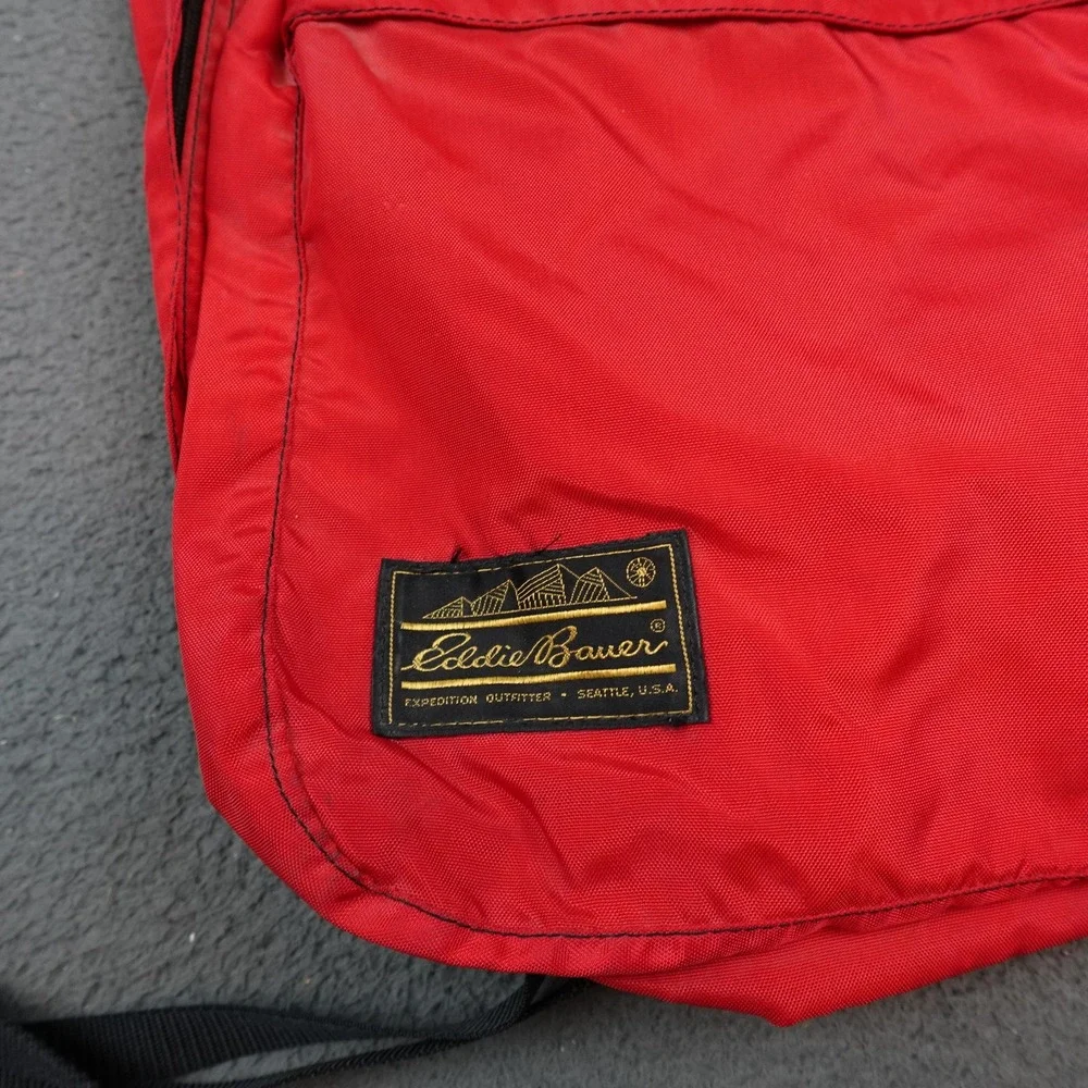 Vintage Eddie Bauer Backpack Red Daypack Leather Lash Patch Black Straps Hiking